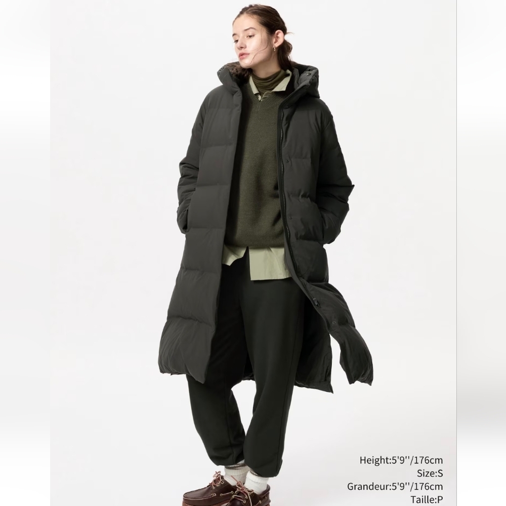 Uniqlo Seamless Down Long Puffer Coat Jacket With Hood. Sage Green Medium M